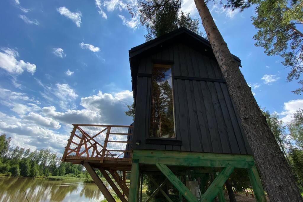 Dragon House In The Tree! Jacuzzi, Sauna ,Cinema,Heated Lici  Exterior foto