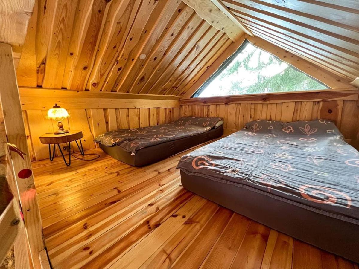 Dragon House In The Tree! Jacuzzi, Sauna ,Cinema,Heated Lici  Exterior foto