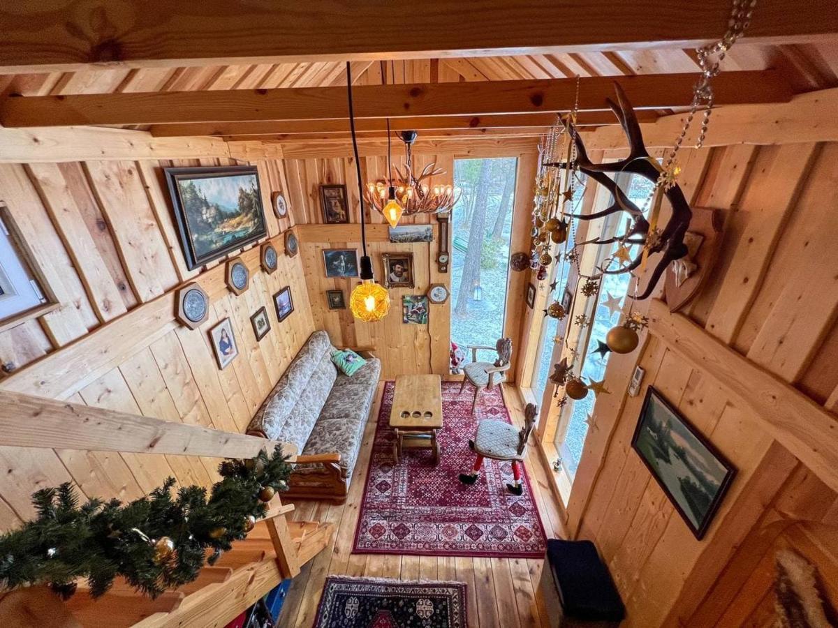 Dragon House In The Tree! Jacuzzi, Sauna ,Cinema,Heated Lici  Exterior foto