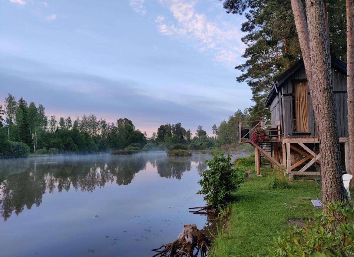 Dragon House In The Tree! Jacuzzi, Sauna ,Cinema,Heated Lici  Exterior foto